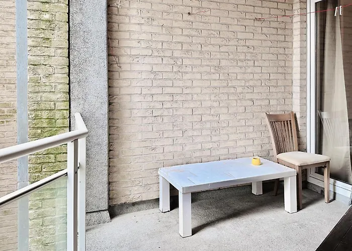 2 Bedroom Lovely In * Ostend