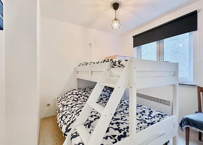 2 Bedroom Lovely In Ostenda