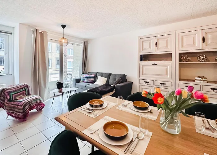 2 Bedroom Lovely In Appartement